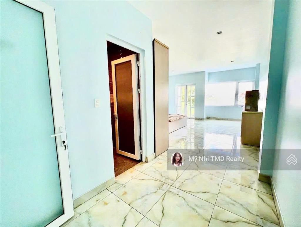 Bán nhà phố mặt tiền kdc hoàng anh minh tuấn, đối diện the global city