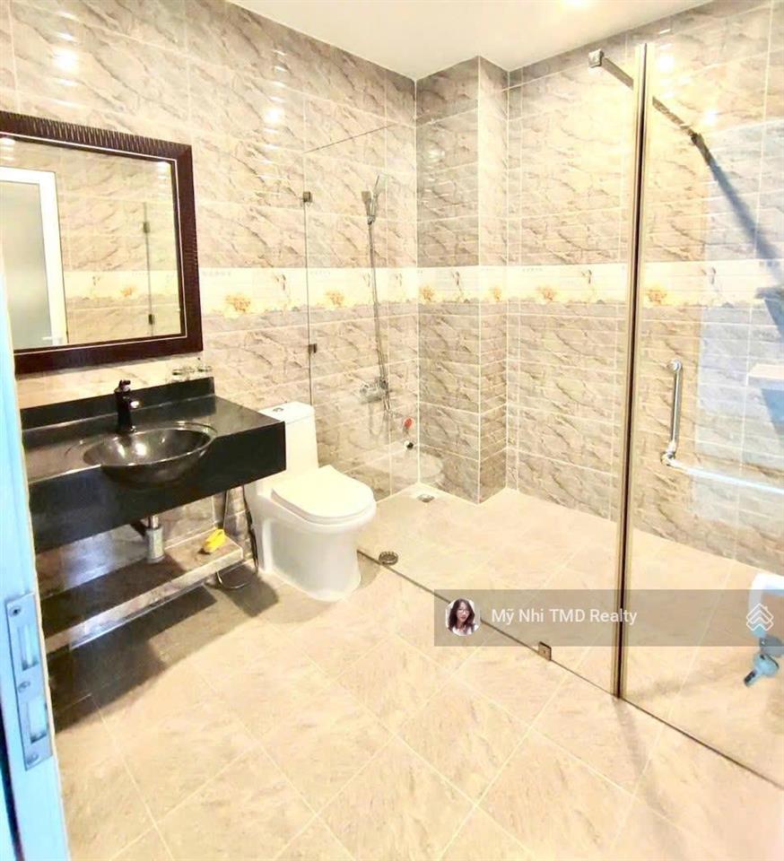 Bán nhà phố mặt tiền kdc hoàng anh minh tuấn, đối diện the global city