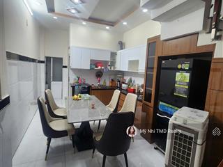 Bán nhà đẹp 4 tầng  hẻm 380 phạm văn chiêu, 6 phòng ngủ hẻm xe hơi  chỉ hơn 6 tỷ có thương lượng