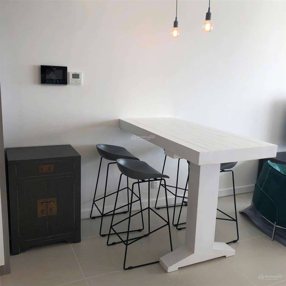 Bán nhanh gateway thảo điền 2pn 101m2  suất spa  có ô xe  view sông  giá 15,45 tỷ