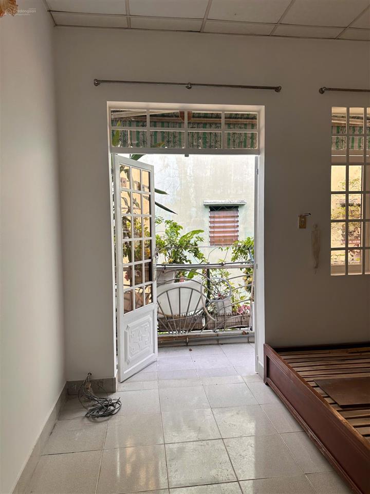 Bán nhà 2 tầng gần lê văn việt q9  dtsd 65m2  ko lộ giới  nh hỗ trợ vay