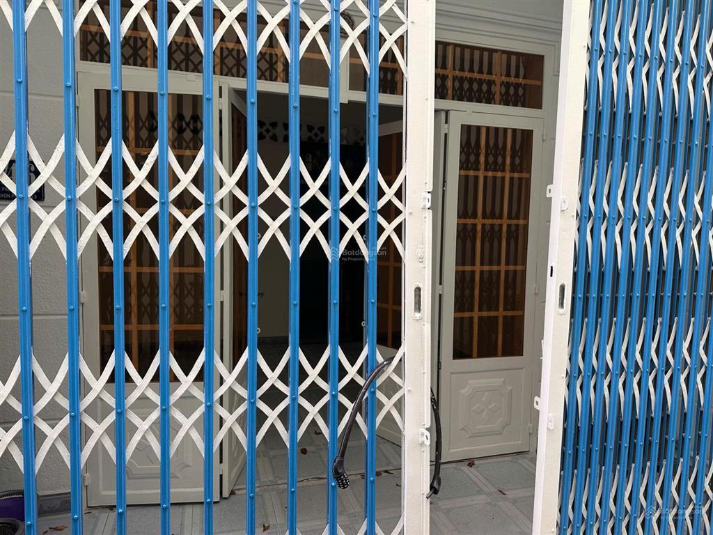 Bán nhà 2 tầng gần lê văn việt q9  dtsd 65m2  ko lộ giới  nh hỗ trợ vay
