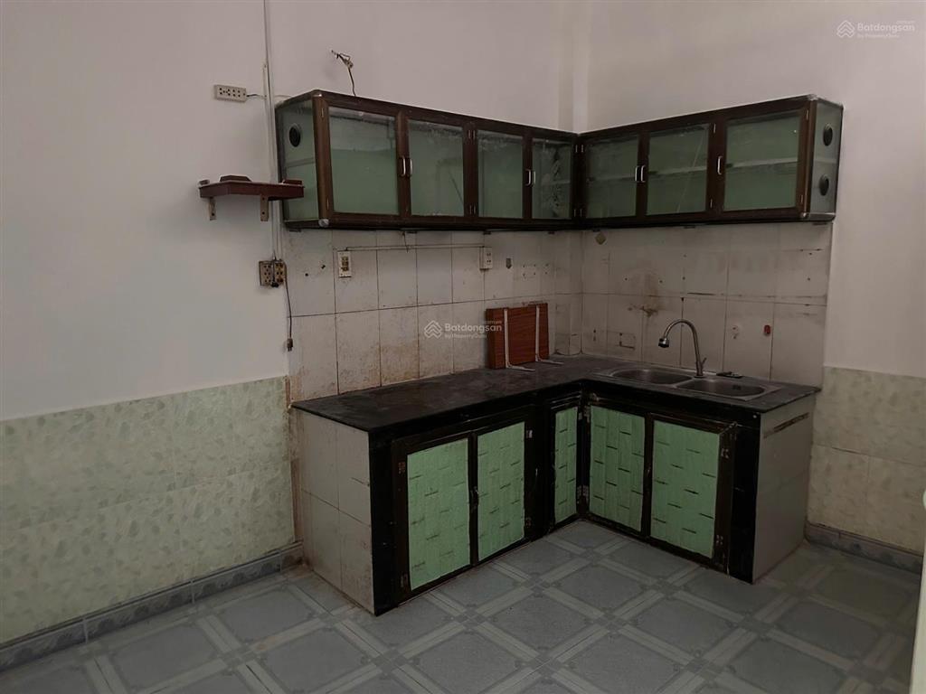Bán nhà 2 tầng gần lê văn việt q9  dtsd 65m2  ko lộ giới  nh hỗ trợ vay