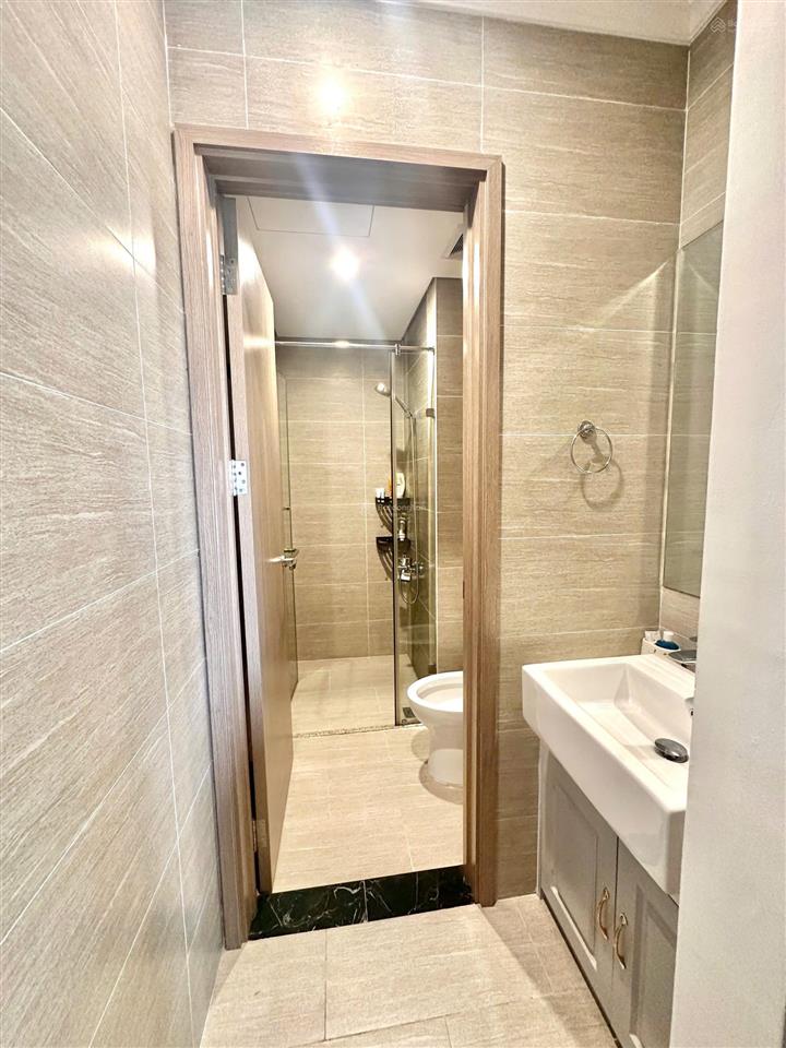 Nổi bật bán 2pn 59m2 tòa s205  view sông  suất spa  tặng nội thất đẹp 500 triệu