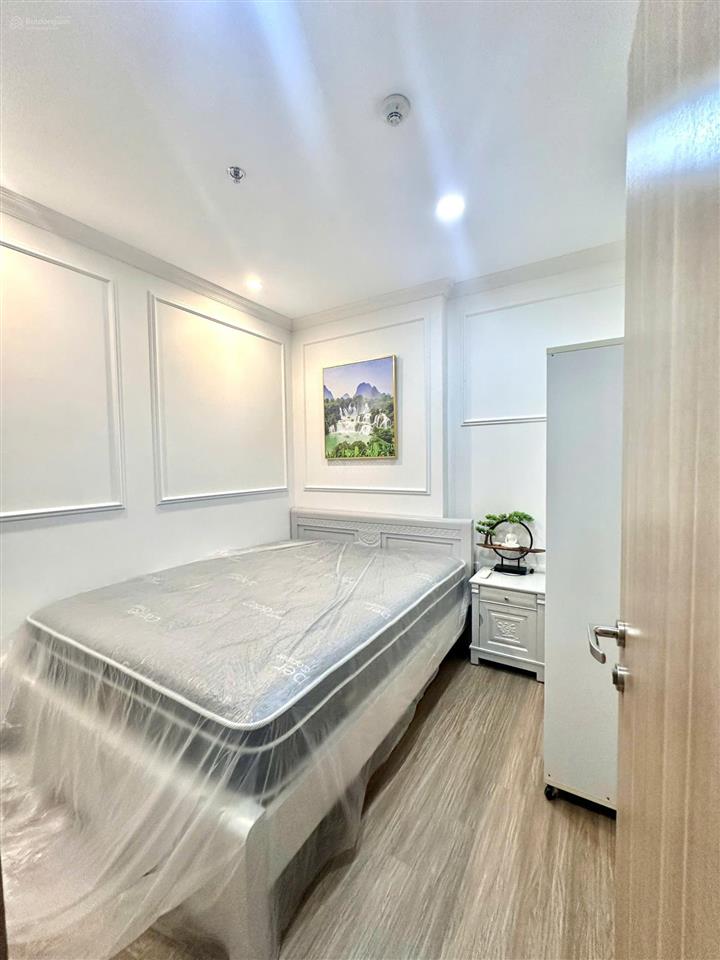 Nổi bật bán 2pn 59m2 tòa s205  view sông  suất spa  tặng nội thất đẹp 500 triệu