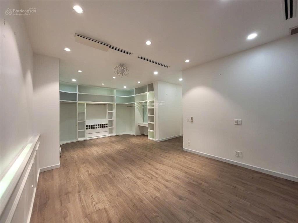 Cho thuê penthouse  tòa park  ntcb  4pn 4wc  giá 119 triệu/th bao thuế