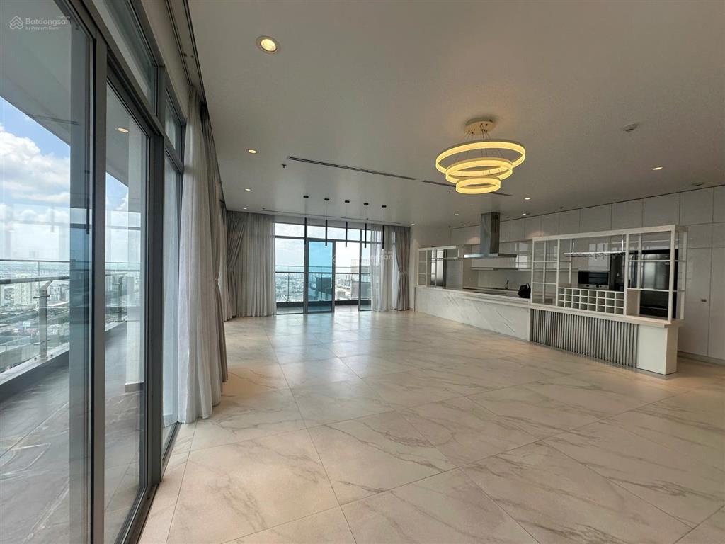 Cho thuê penthouse  tòa park  ntcb  4pn 4wc  giá 119 triệu/th bao thuế