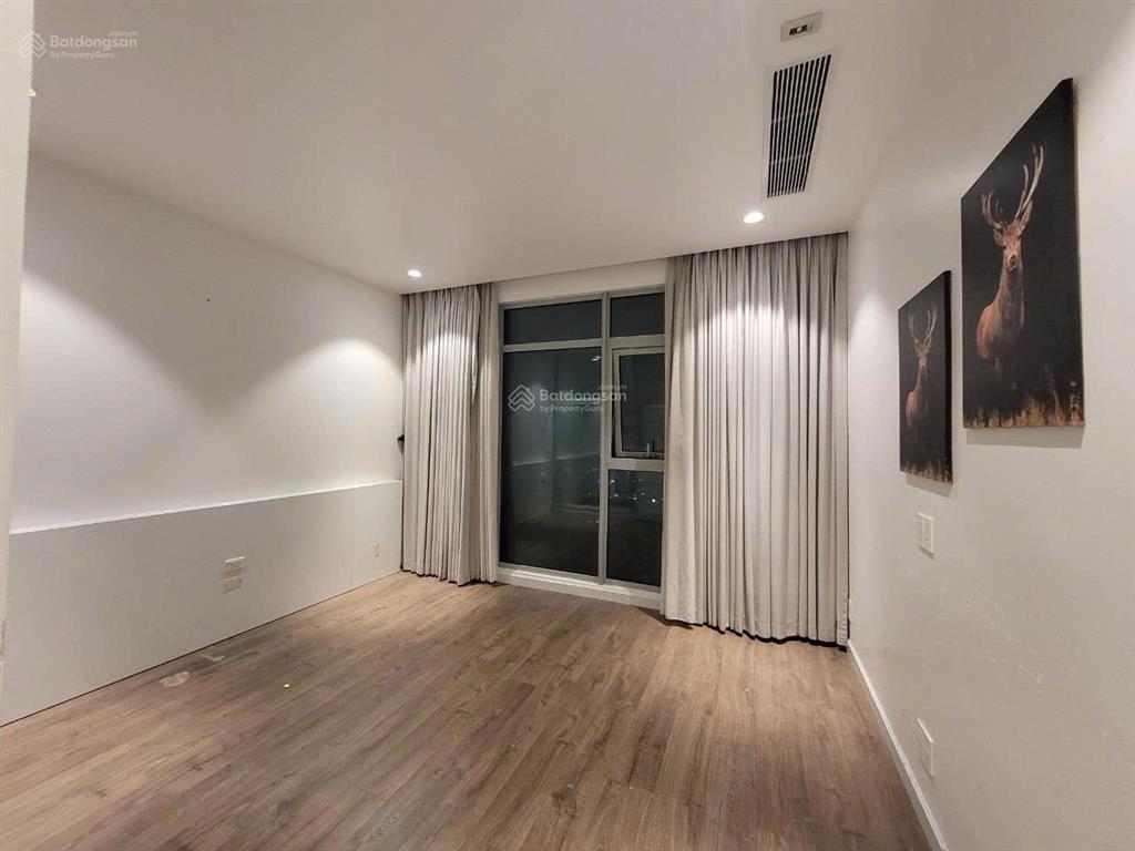 Cho thuê penthouse  tòa park  ntcb  4pn 4wc  giá 119 triệu/th bao thuế