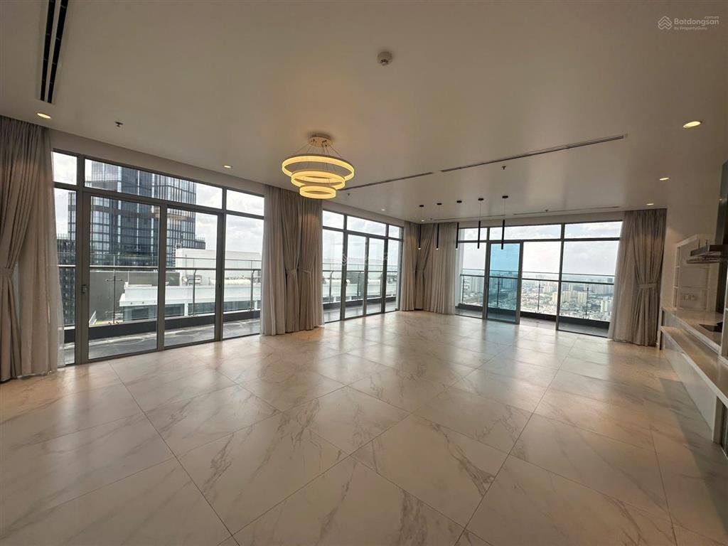 Cho thuê penthouse  tòa park  ntcb  4pn 4wc  giá 119 triệu/th bao thuế