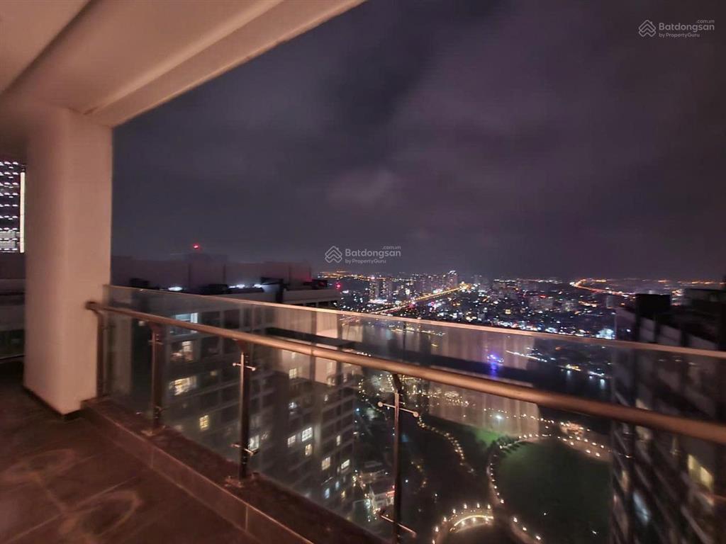 Cho thuê penthouse  tòa park  ntcb  4pn 4wc  giá 119 triệu/th bao thuế