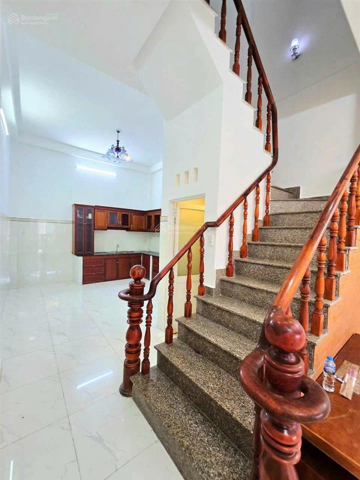Bán nhà phố quận 9, tăng nhơn phú a, 60m2, 2 tầng, giá 5tỷ còn thương lượng