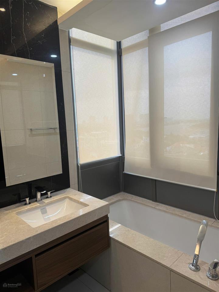 Cho thuê nassim 3pn + phòng làm việc, view sông, ntcb, giá tốt 80 triệu