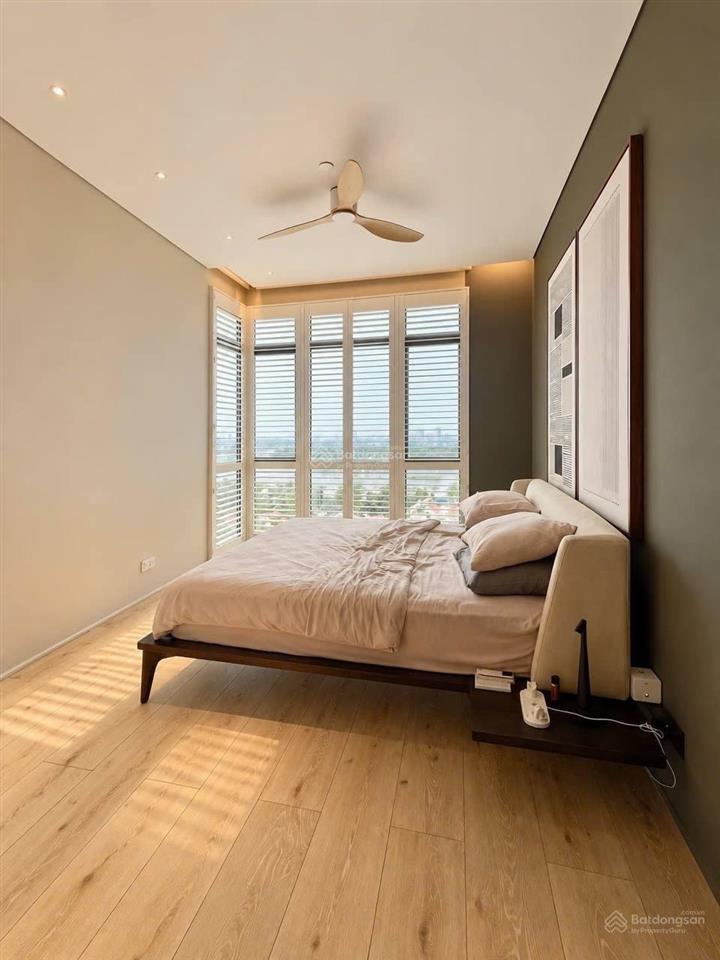 Bán căn 3 phòng ngủ the nassim 135m2, nội thất style địa trung hải, có sổ, giá 25,8 tỷ allin