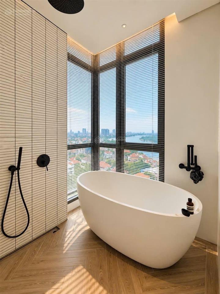 Bán căn 3 phòng ngủ the nassim 135m2, nội thất style địa trung hải, có sổ, giá 25,8 tỷ allin