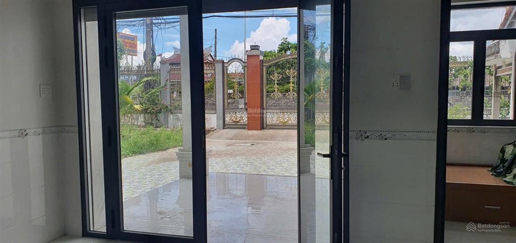 Bán nhà vườn mặt tiền quốc lộ 1a