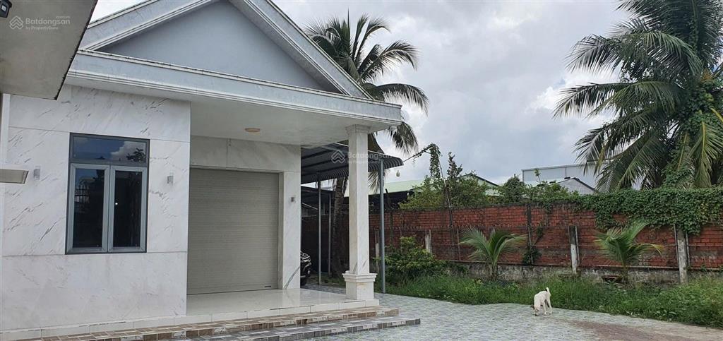 Bán nhà vườn mặt tiền quốc lộ 1a