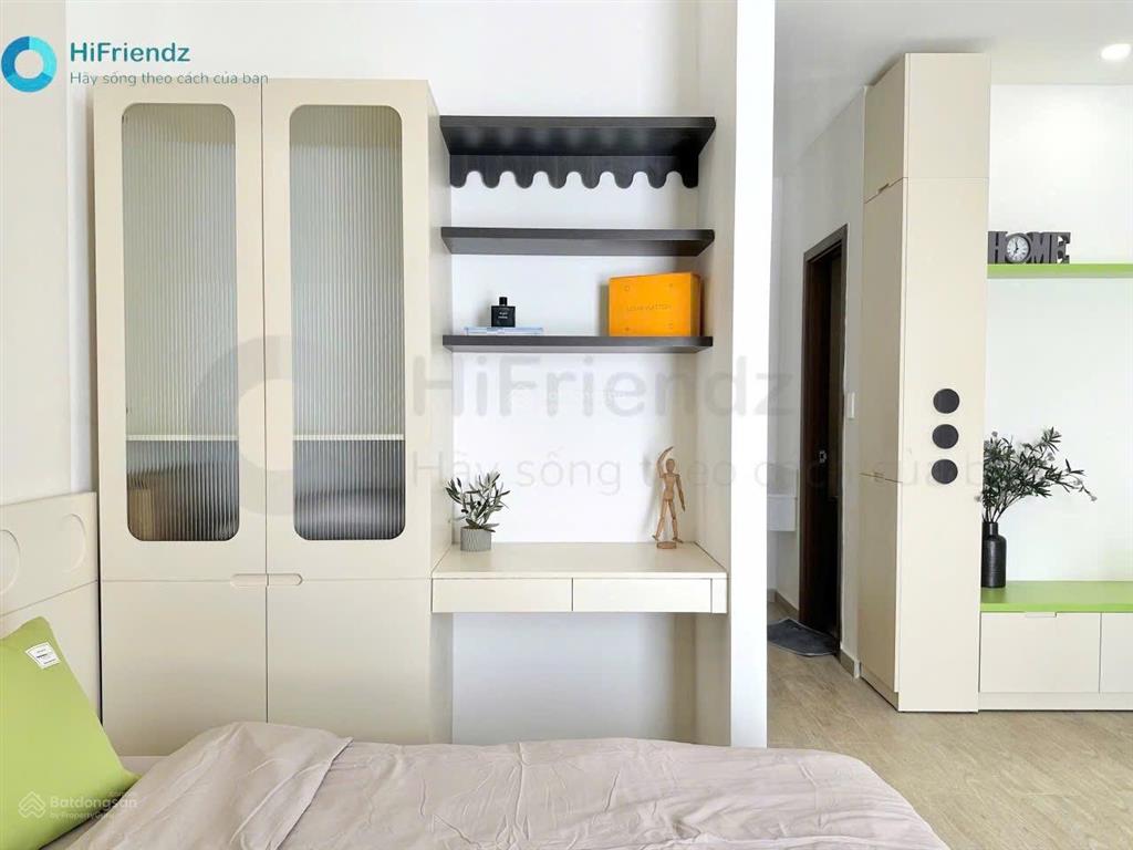 Trống sẵn căn hộ full nội thất  ban công  tách bếp sát liên phường  gần global city  lake view