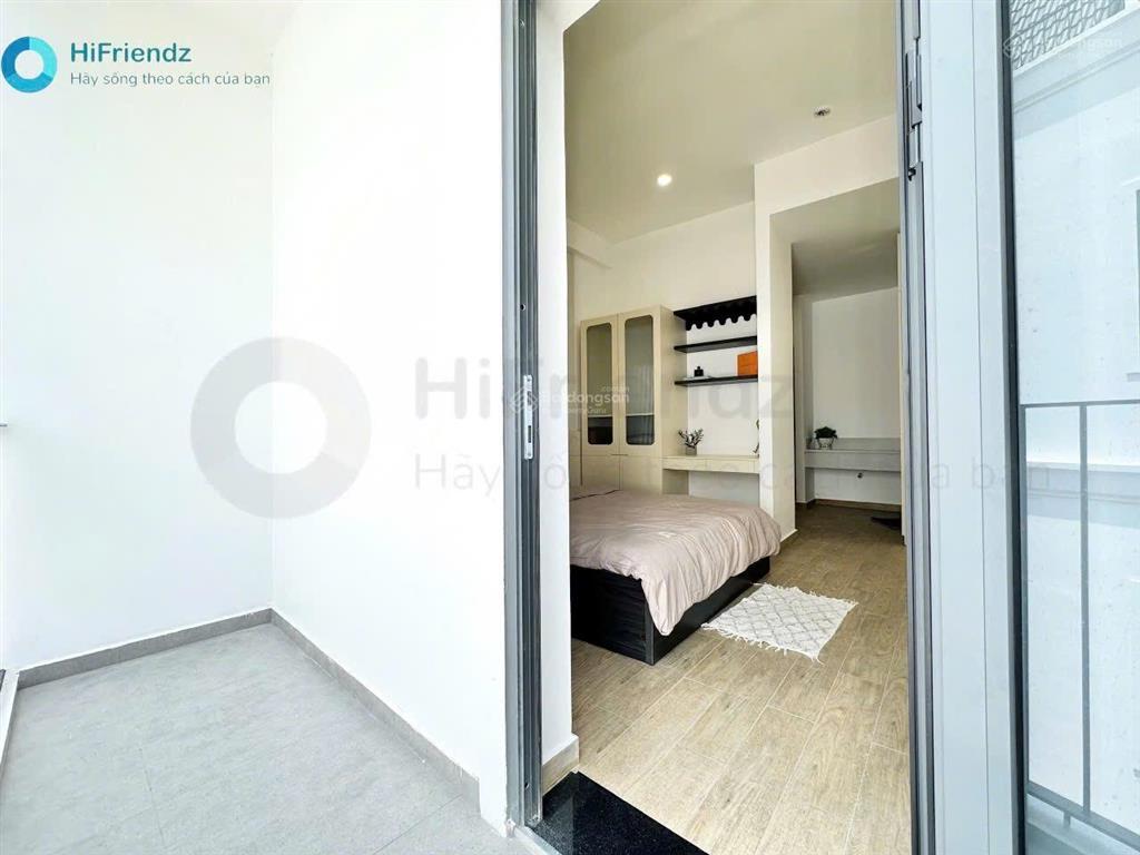 Trống sẵn căn hộ full nội thất  ban công  tách bếp sát liên phường  gần global city  lake view