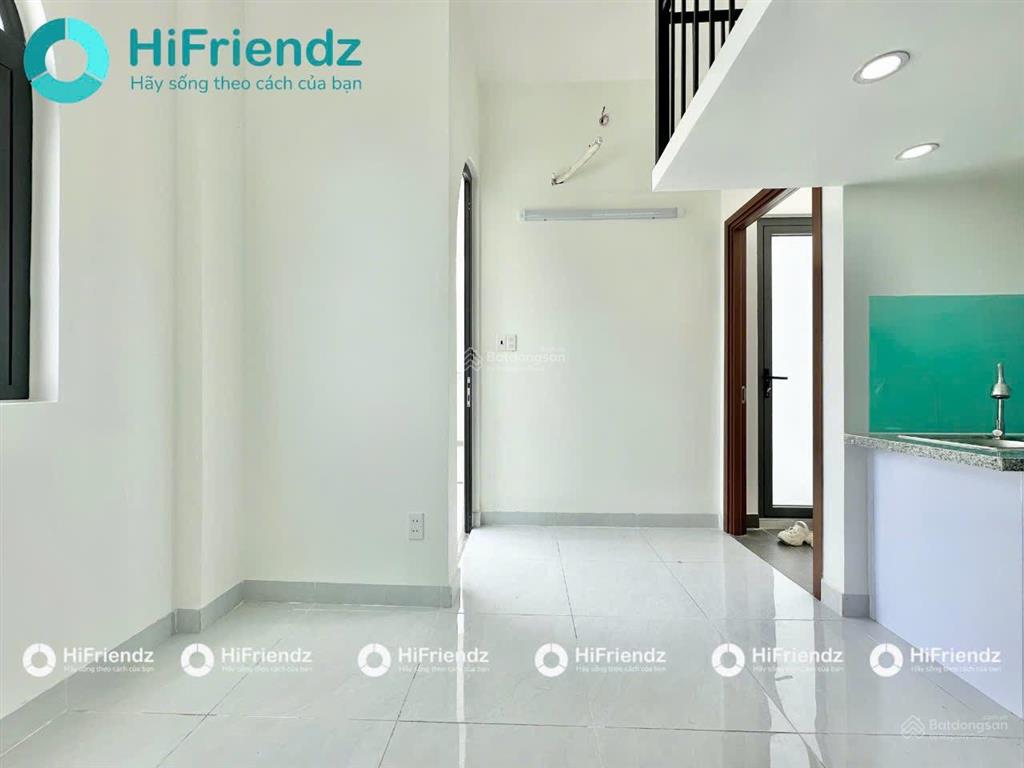 Chung cư mini full nội thất có máy giặt riêng  ban công gần vincom  ngã 4 thủ đức