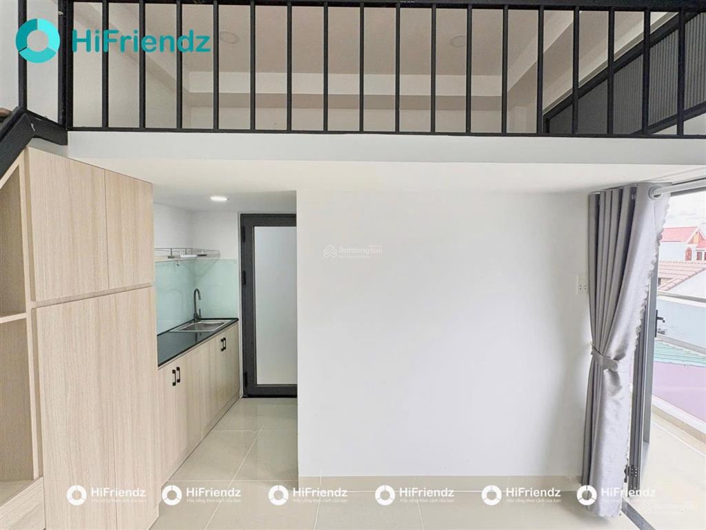Khai trương phòng ban công  cửa sổ gần đỗ xuân hợp  ngã 4 bình thái