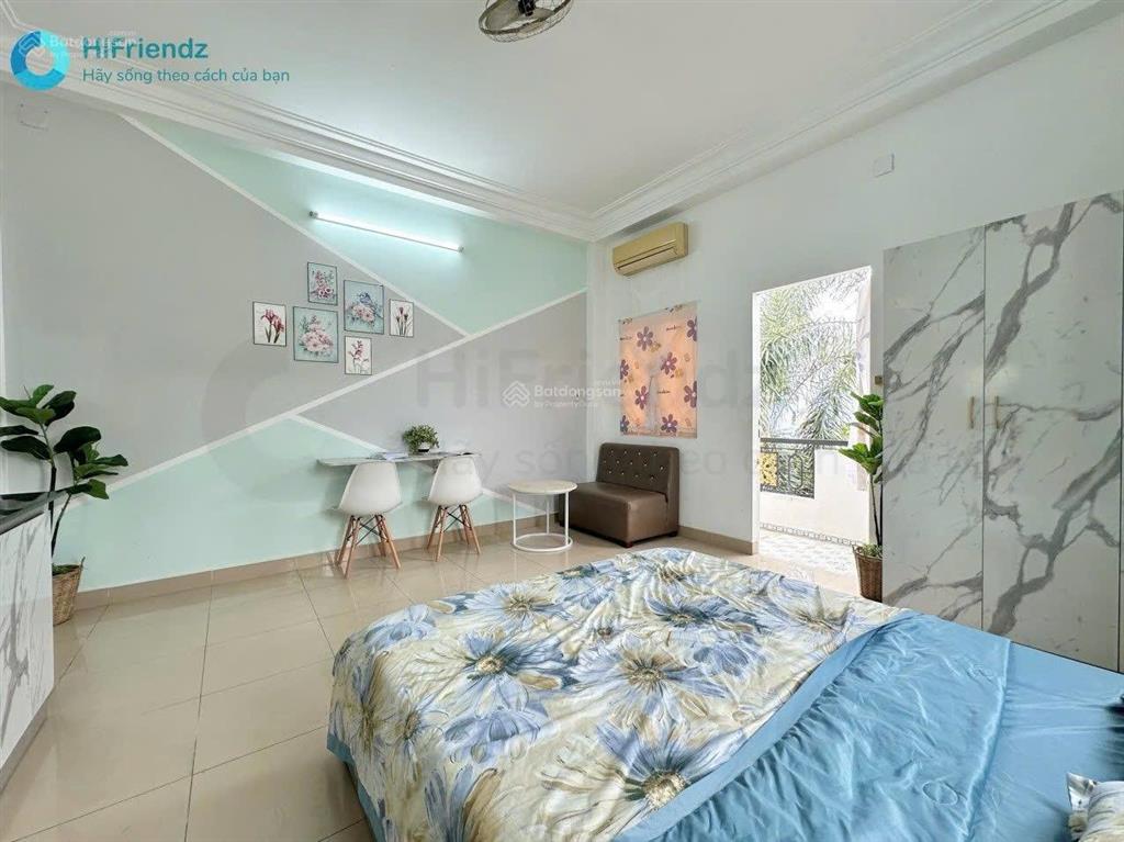 Phòng trọ full nội thất  ban công ngay mặt tiền nguyễn duy trinh  gần vòng xoay phú hữu q9
