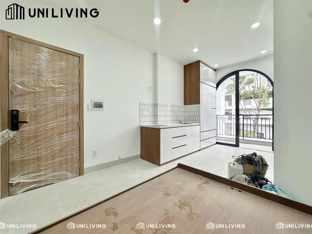 Khai trương chdv full nội thất cao cấp  ban công ngay liên phường  global city