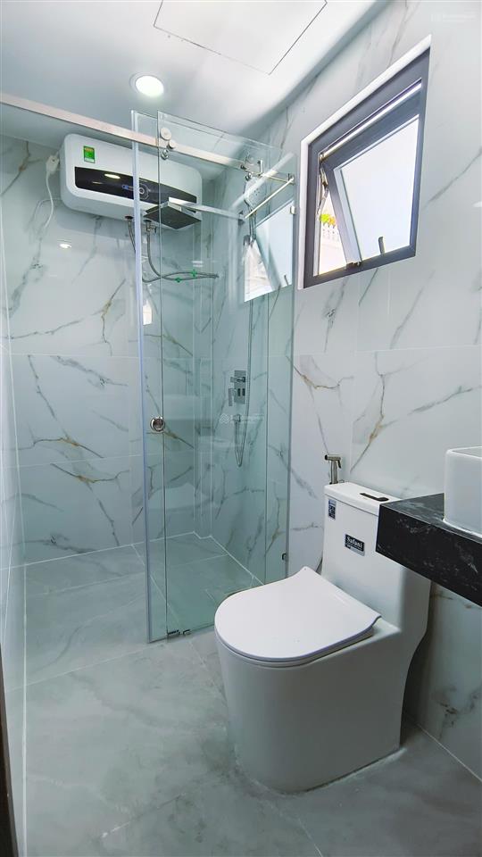 Cho thuê căn hộ 1pn 40m2 ban công full nội thất, có giặt riêng | thang máy, bờ kè trường sa q3