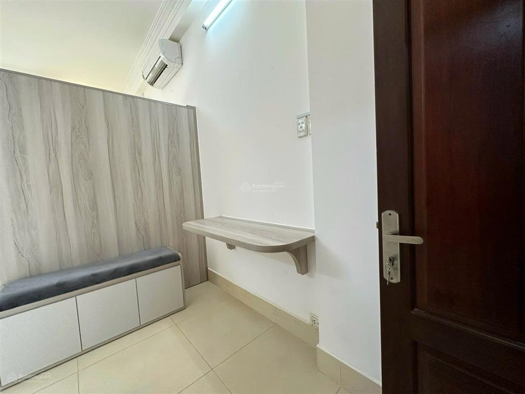 Cho thuê căn hộ studio 35m2 ban công mặt tiền sư vạn hạnh, ngay bv nhi đồng 1 | quận 10