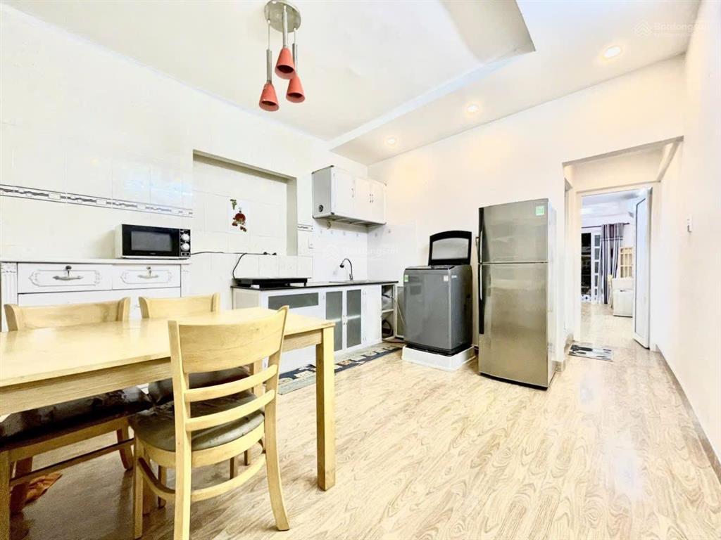 Cho thuê căn hộ 1pn 50m2 ban công có giặt riêng mặt tiền lê văn sỹ | quận 3