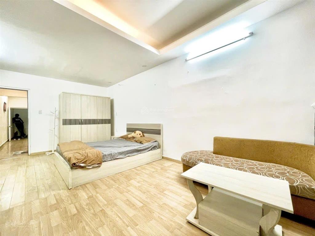 Cho thuê căn hộ 1pn 50m2 ban công có giặt riêng mặt tiền lê văn sỹ | quận 3