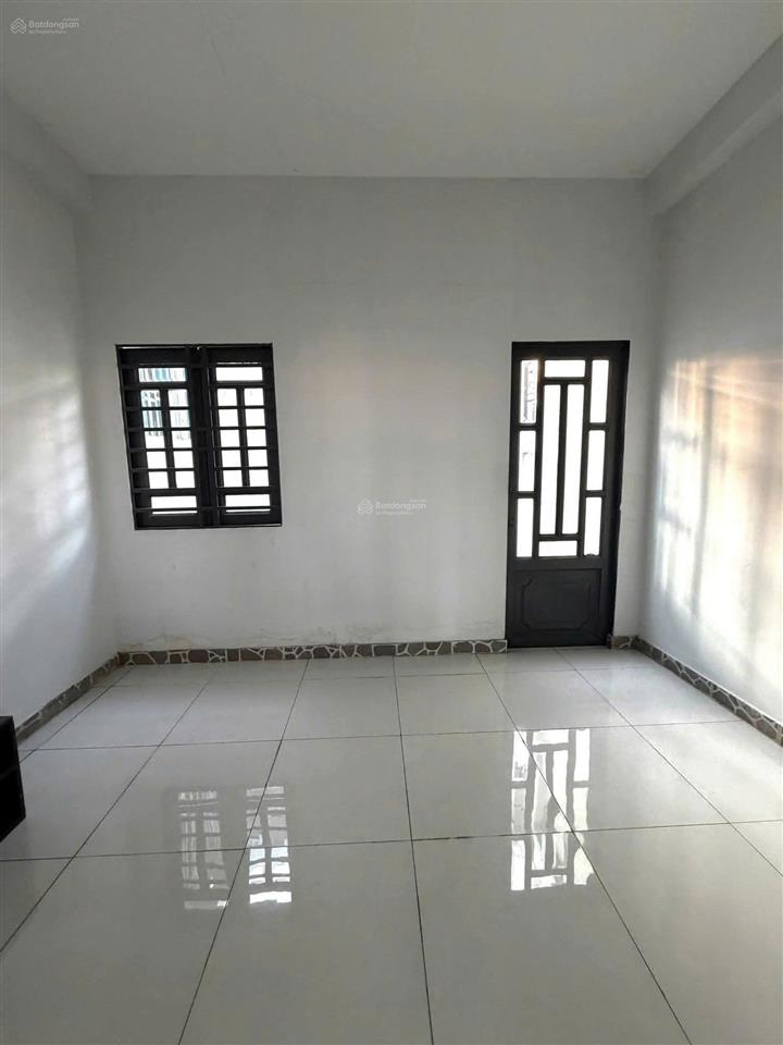 Chính chủ gửi bán nhà 4 tầng hxh 6m có lề quang trung p8  gò vấp 4x15m giá 7,55 tỷ tl