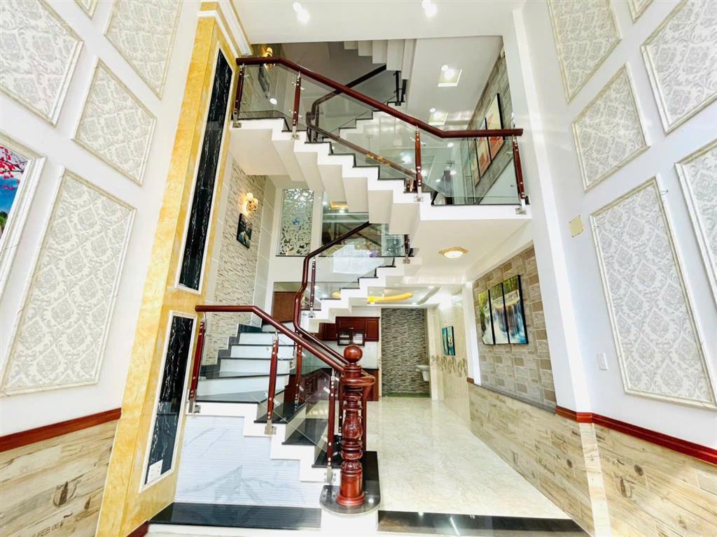Bán nhà hẻm 6m thống nhất, p.16 gò vấp 4x16m 1 trệt 1 lửng 3 tầng giá 9.8 tỷ tl khu hoa sữa