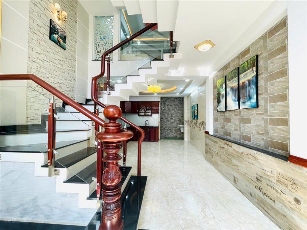 Bán nhà hẻm 6m thống nhất, p.16 gò vấp 4x16m 1 trệt 1 lửng 3 tầng giá 9.8 tỷ tl khu hoa sữa