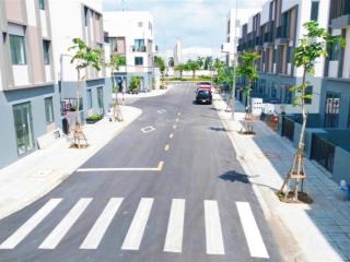 Nhà 1 trệt 2 lầu k home kế bên aeon tpm, 8 triệu, 125m2, 3pn, 3wc, có nội thất