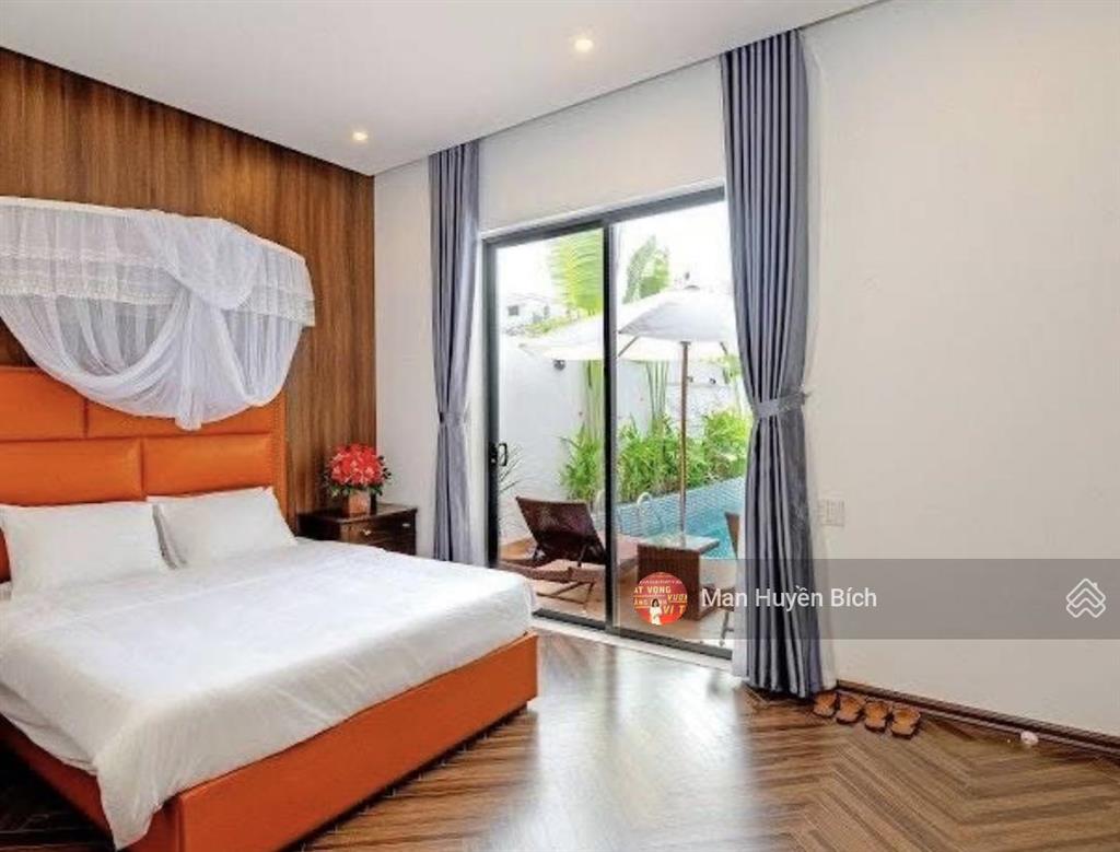 Bán gấp căn villa euro village 2 hoà xuân, đà nẵng, 3 tầng, sổ đỏ chính chủ, hồ bơi, full nội thất.