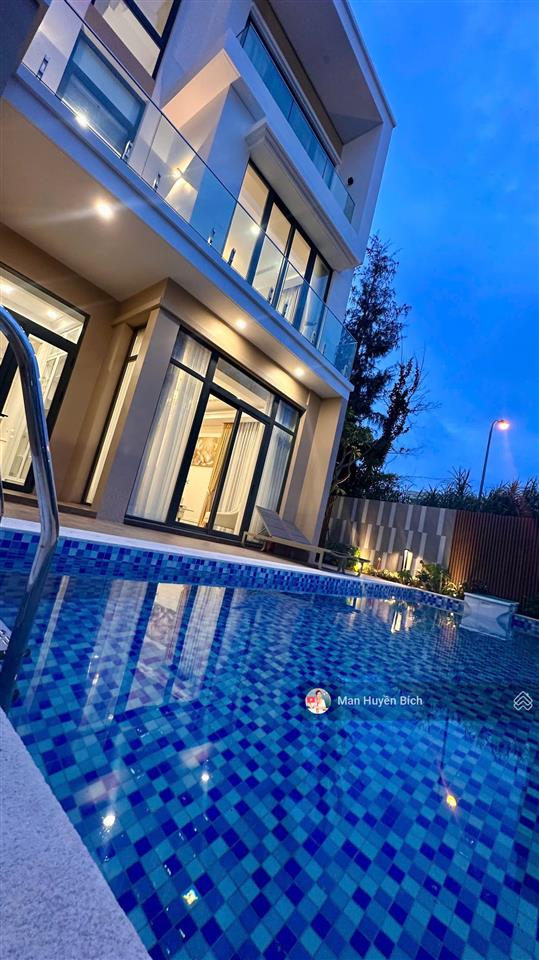 Bt biển siêu hiếm, sổ hồng lâu dài, cho những chủ nhân xứng tầm newtown legend hệ tiện ích 5 sao
