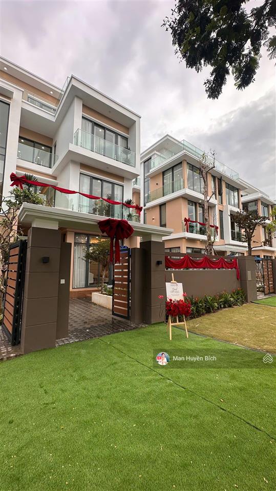 Bt biển siêu hiếm, sổ hồng lâu dài, cho những chủ nhân xứng tầm newtown legend hệ tiện ích 5 sao