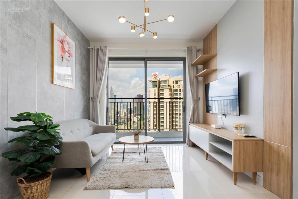 Bán căn hộ rivergate 56m2  2 pn  6.8 tỷ  view sông