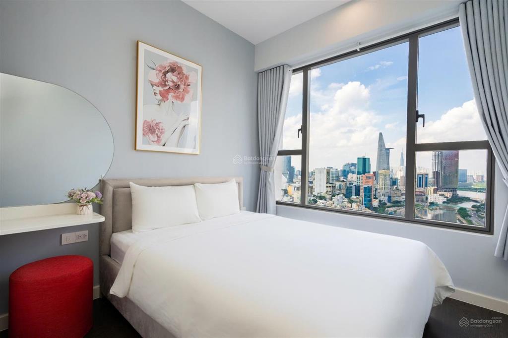 Bán căn hộ rivergate 56m2  2 pn  6.8 tỷ  view sông