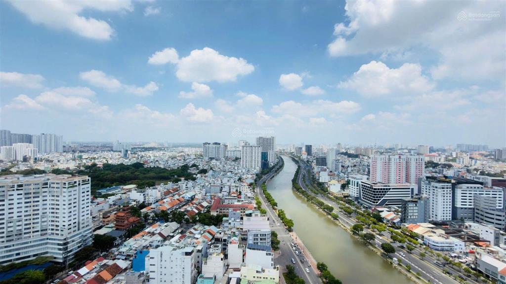 Cho thuê căn hộ rivergate quận 4 view sông 56m² 2 phòng ngủ 18 tr đang trống