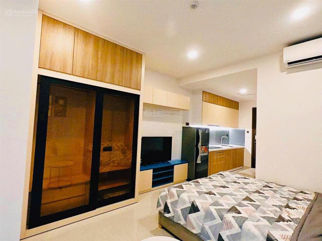 Cho thuê studio saigon royal quận 4  30 m² full nội thất  giá 14 tr  trống sẵn