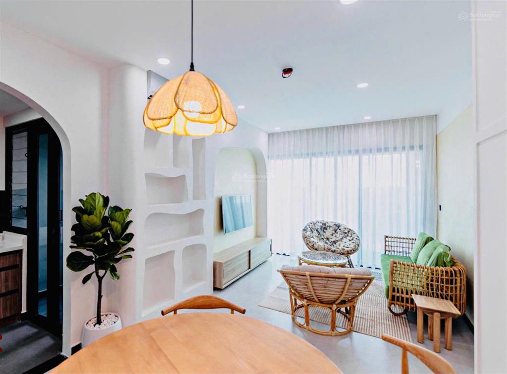 Cho thuê căn hộ de la sol quận 4 view sông 111m² full nội thất cao cấp 38 tr đang trống, nhận ngay