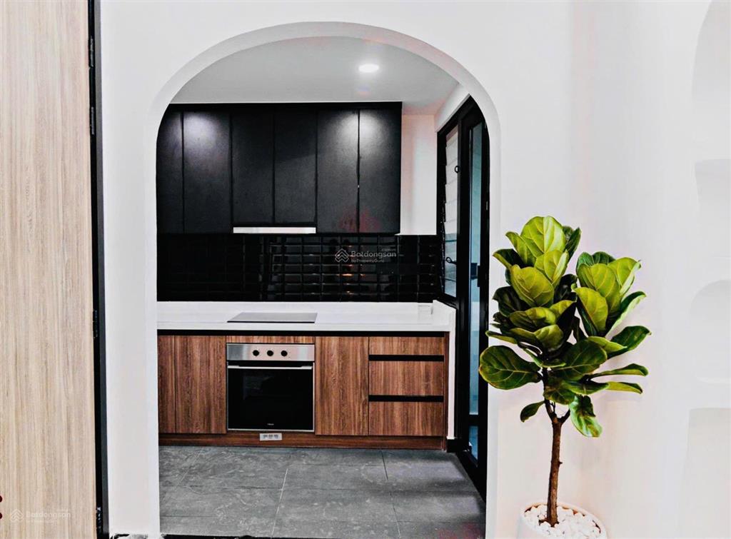 Cho thuê căn hộ de la sol quận 4 view sông 111m² full nội thất cao cấp 38 tr đang trống, nhận ngay