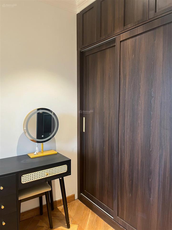 Cho thuê căn hộ icon 56 quận 4 92m 3pn 2wc 22 tr