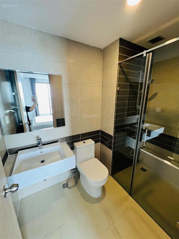 Bán gấp rivergate quận 4 sắp có sổ hồng 74m² 2pn 7.45 tỷ bao hết, giá tốt thị trường