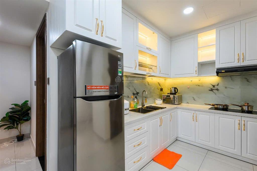Cho thuê căn hộ saigon royal quận 4 81m² 2pn 2wc 25 tr đang trống