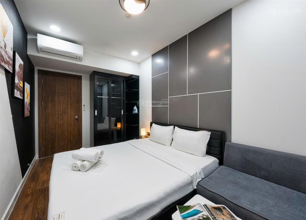 Cho thuê căn hộ saigon royal quận 4 81m² 2pn 2wc 25 tr đang trống
