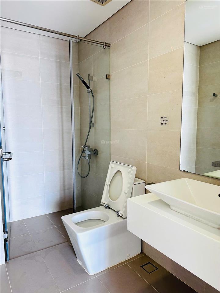Cho thuê căn hộ millennium quận 4 view bitexco, 2pn 71m², 18 tr
