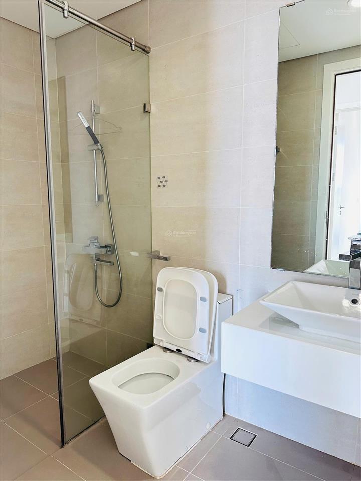Cho thuê căn hộ millennium quận 4 view bitexco, 2pn 71m², 18 tr