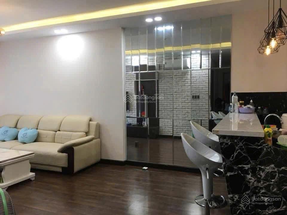 Cho thuê căn hộ gold view quận 4  2pn 1wc 68m  16,5tr